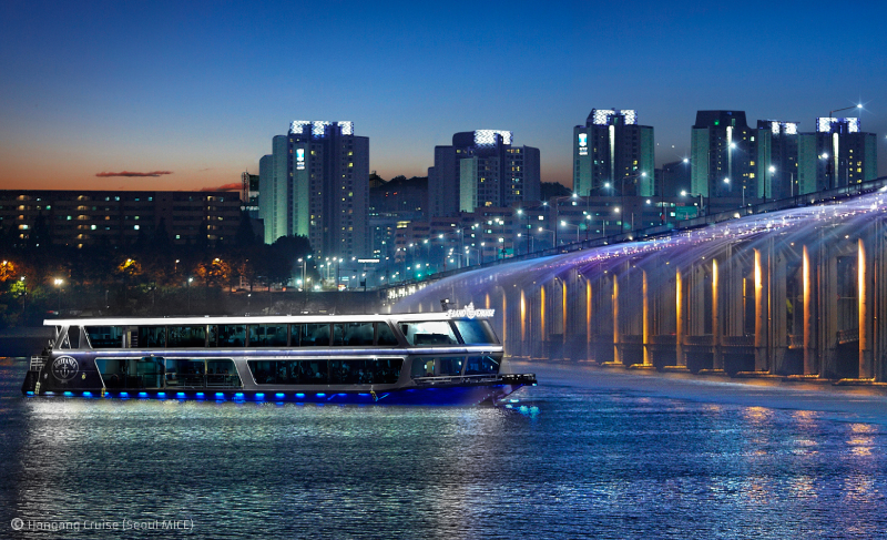 Hangang River Luxury Ferry Dinner